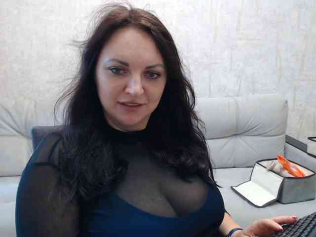 JenniferTheChic webcam