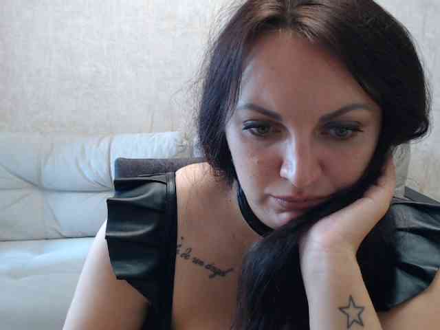 JenniferTheChic webcam