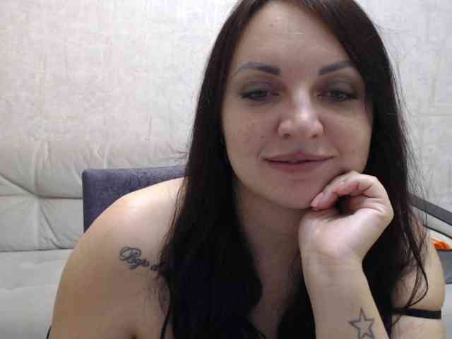 AngelinaCute Live Webcam on BongaCams