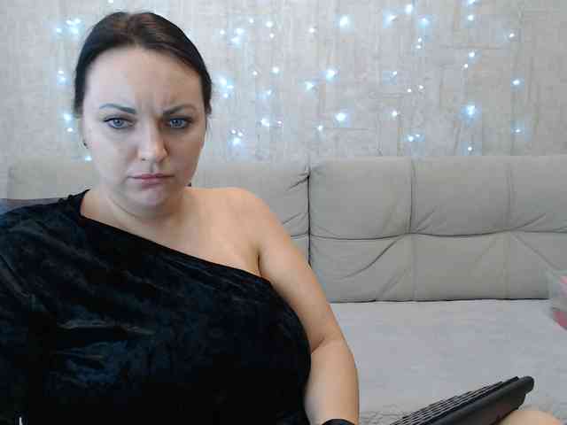 JenniferTheChic webcam
