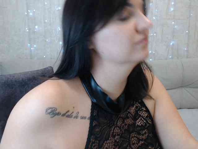 JenniferTheChic webcam