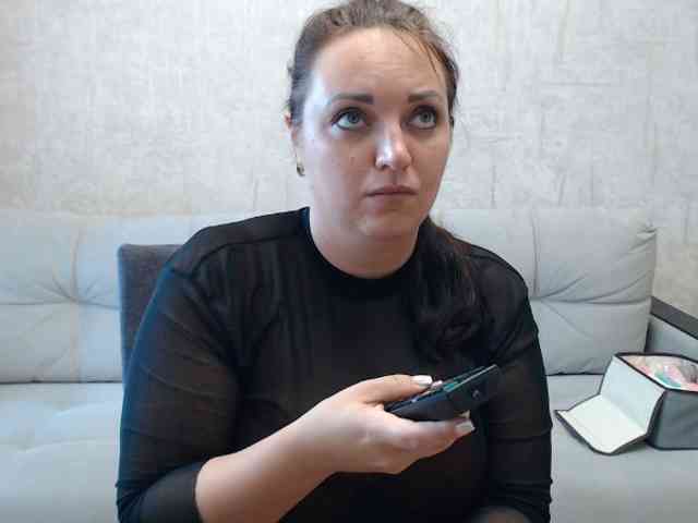 AngelinaCute Live Webcam on BongaCams