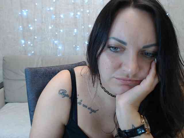 JenniferTheChic webcam