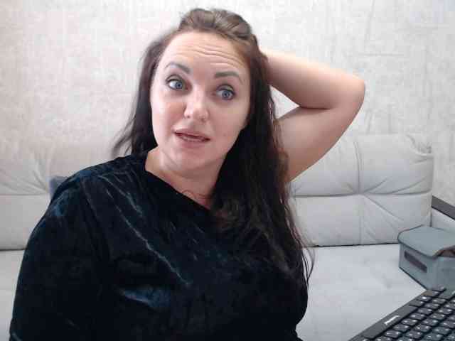 JenniferTheChic webcam