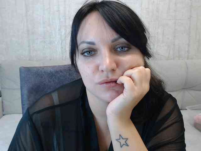 JenniferTheChic webcam