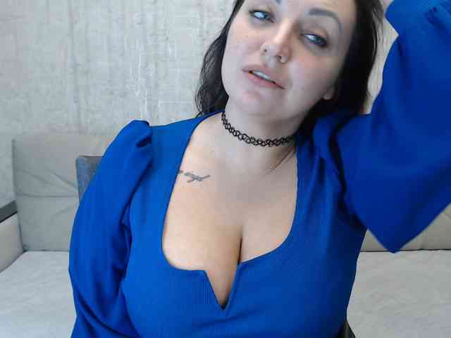 JenniferTheChic webcam