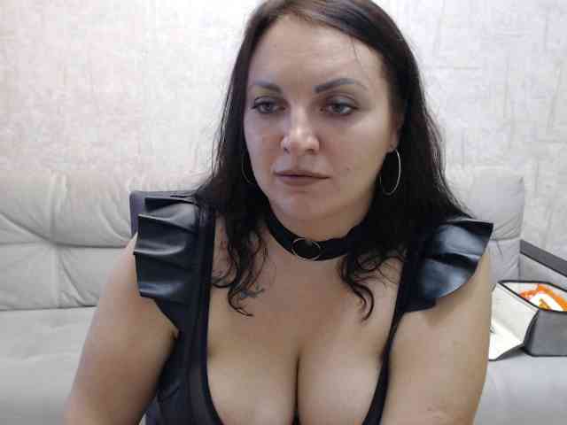 JenniferTheChic webcam