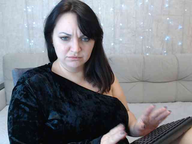 JenniferTheChic webcam