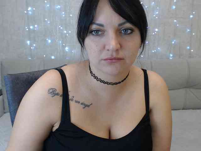 JenniferTheChic webcam