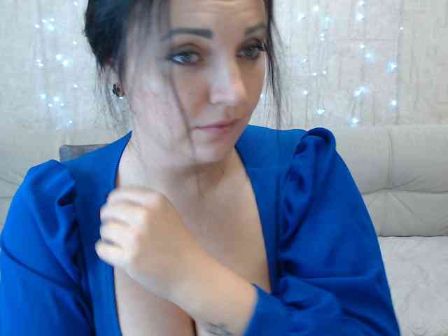 AngelinaCute AngelinaCute