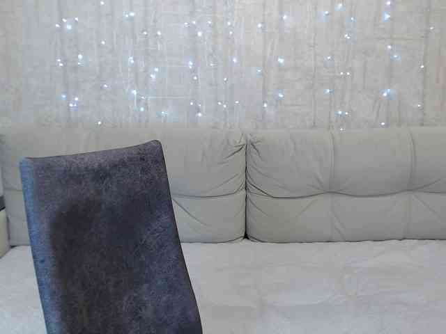 JenniferTheChic webcam