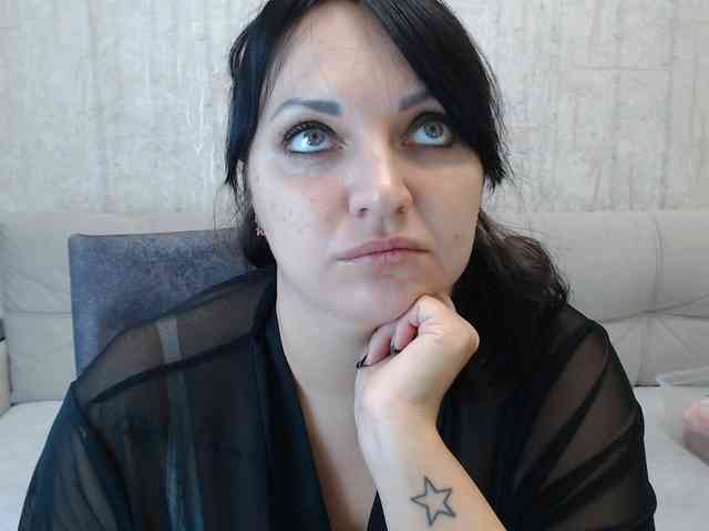 JenniferTheChic webcam