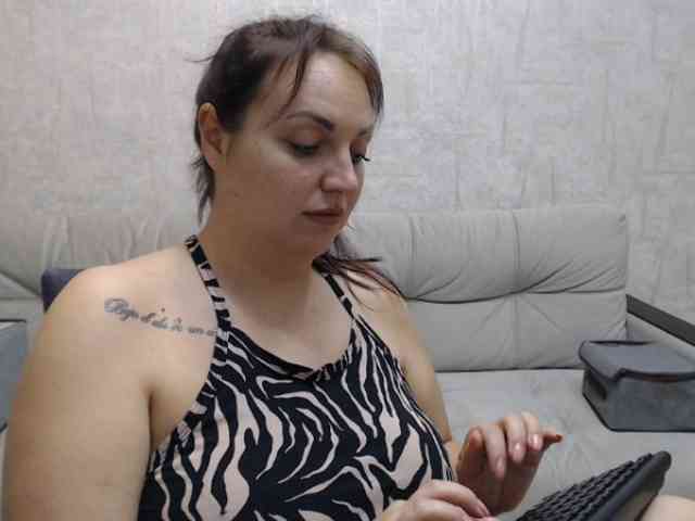 JenniferTheChic webcam