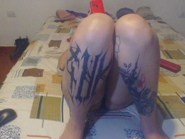 lucy-dreams69's BongaCams show and profile