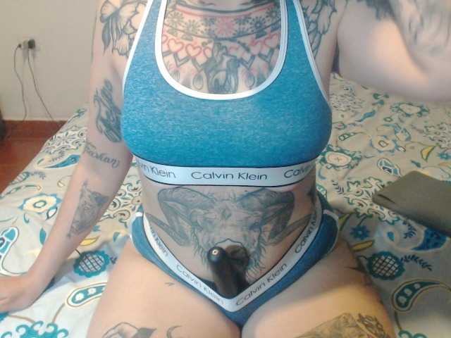 Lucy_tattoodreams webcam