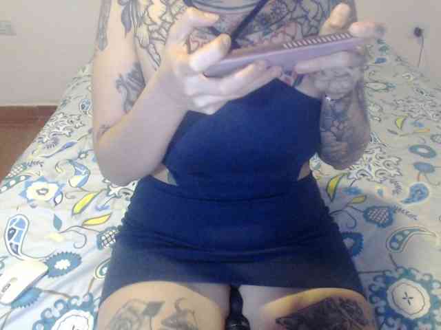 Lucy_tattoodreams webcam