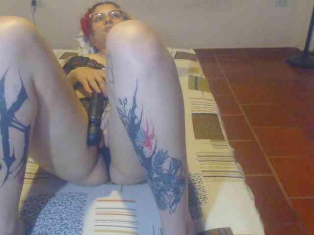 Lucy_tattoodreams webcam