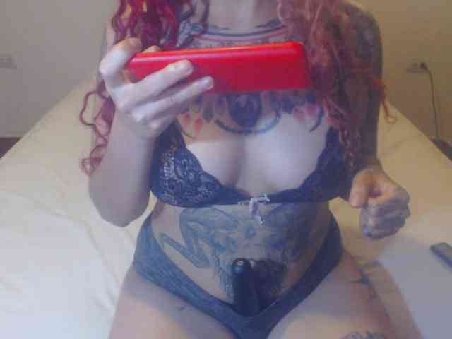 Lucy_tattoodreams webcam