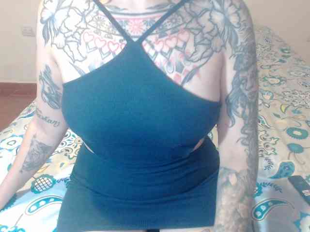 Lucy_tattoodreams webcam