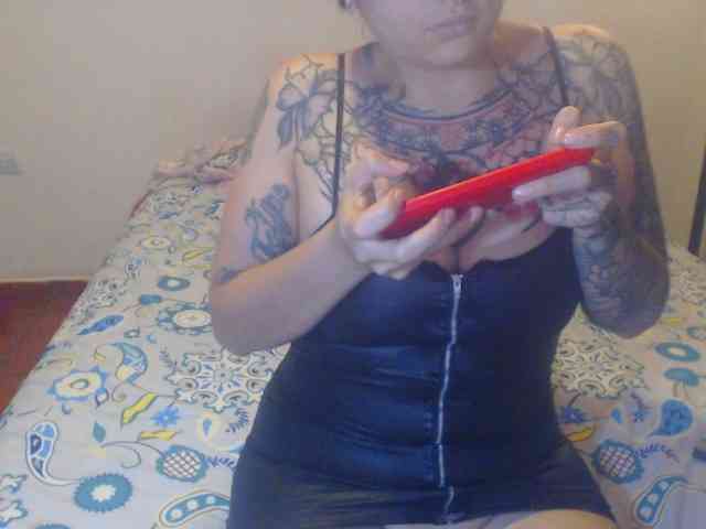 Lucy_tattoodreams webcam