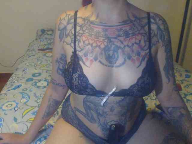 Lucy_tattoodreams webcam