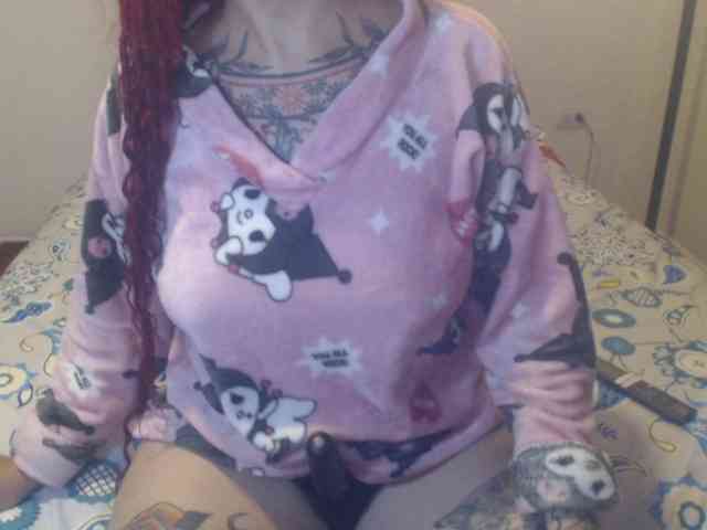 Lucy_tattoodreams webcam