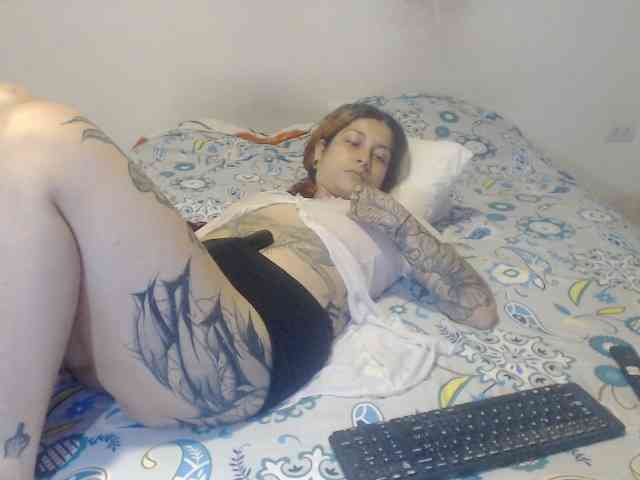 Lucy_tattoodreams webcam