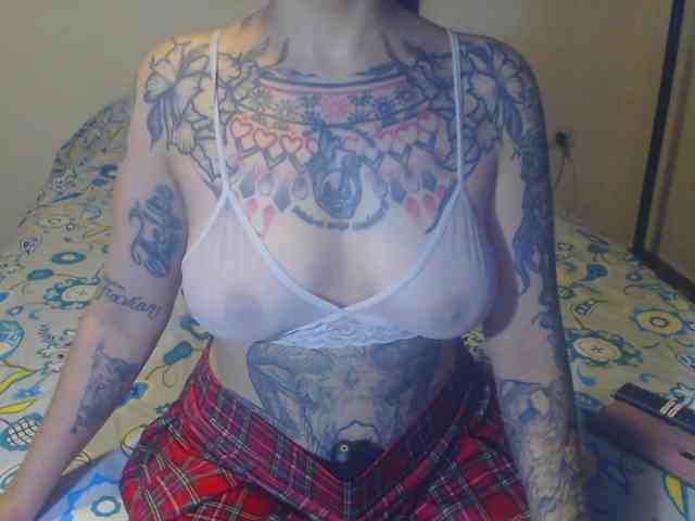 Lucy_tattoodreams webcam