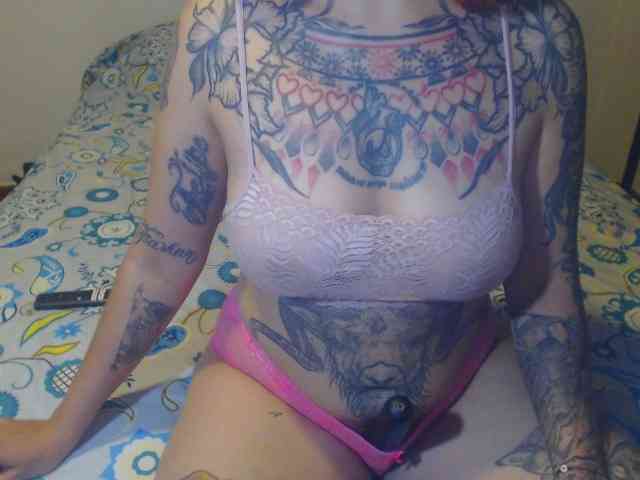 Lucy_tattoodreams webcam