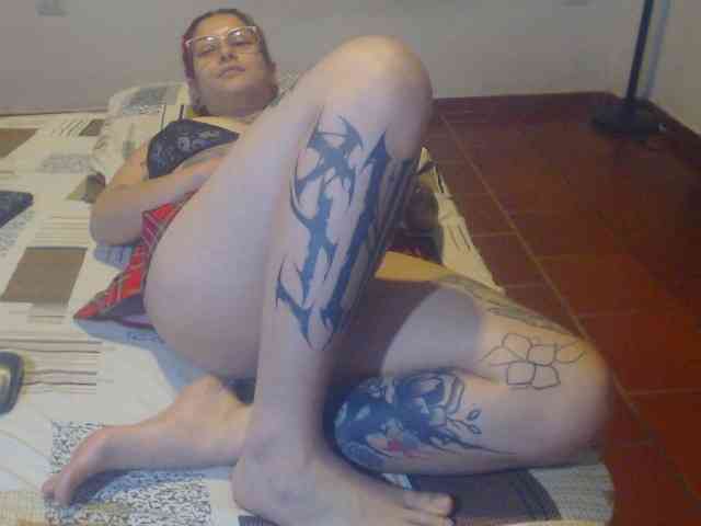 lucy-dreams69 Live Webcam on BongaCams