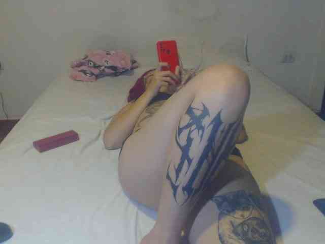 Lucy_tattoodreams webcam