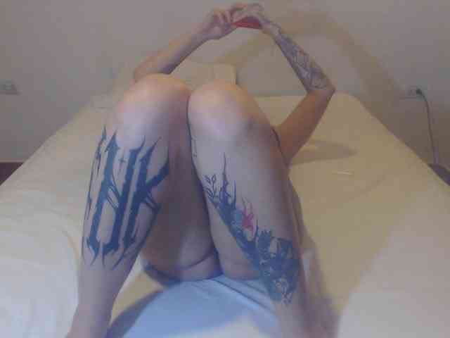 Lucy_tattoodreams webcam