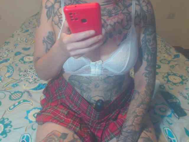 Lucy_tattoodreams webcam