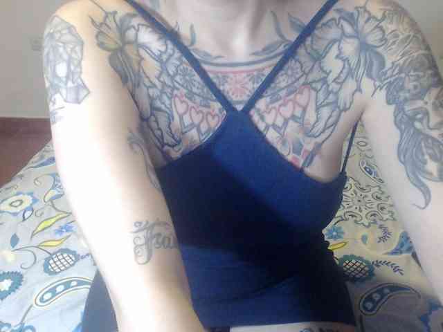 Lucy_tattoodreams webcam