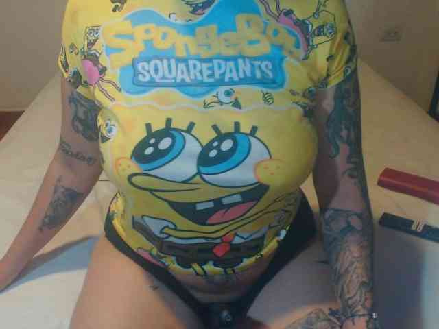 Lucy_tattoodreams webcam