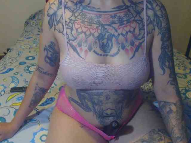 Lucy_tattoodreams webcam