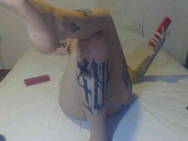 Lucy_tattoodreams webcam