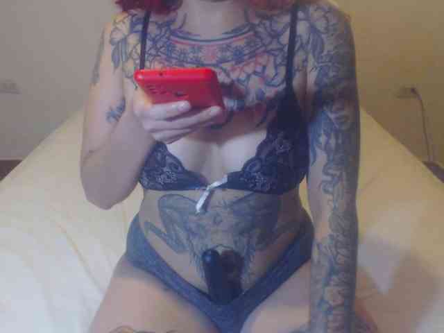 Lucy_tattoodreams webcam