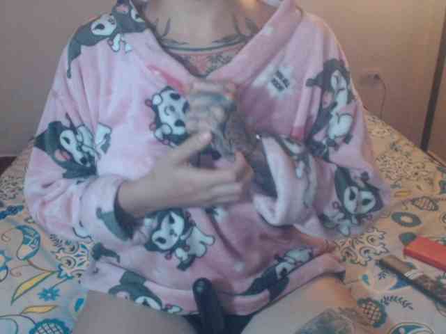 Lucy_tattoodreams webcam