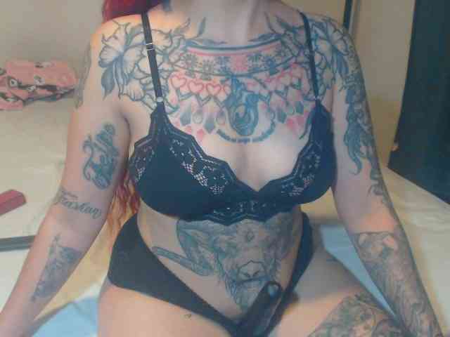 Lucy_tattoodreams webcam