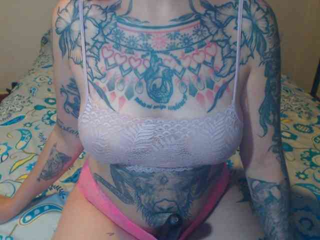 Lucy_tattoodreams webcam