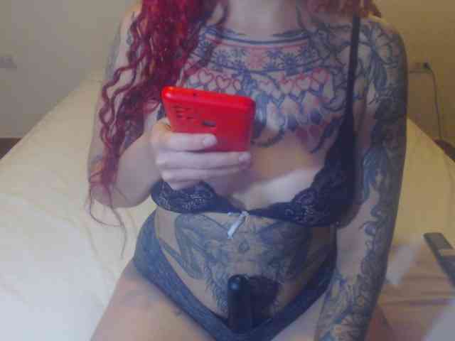 Lucy_tattoodreams webcam