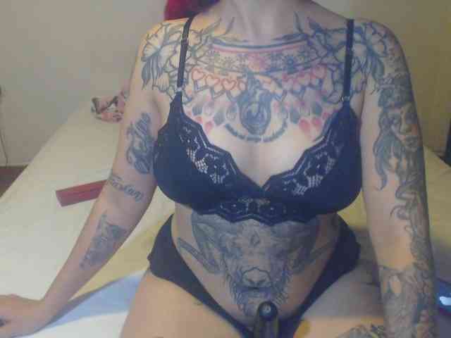 Lucy_tattoodreams webcam
