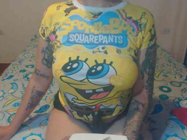 Lucy_tattoodreams webcam