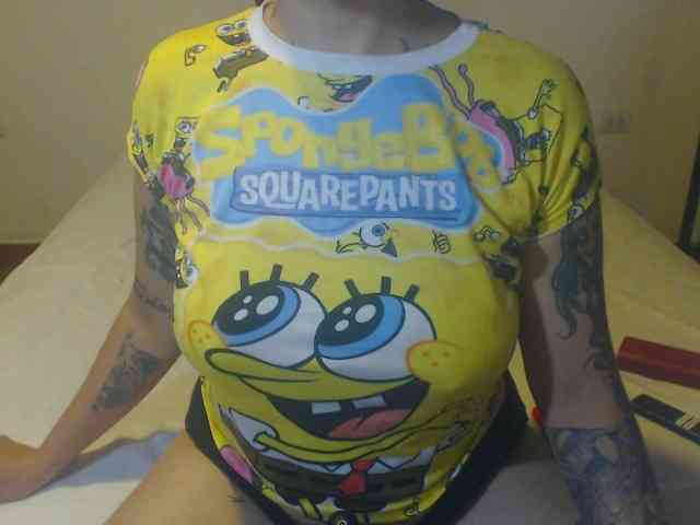 lucy-dreams69 Live Webcam on BongaCams