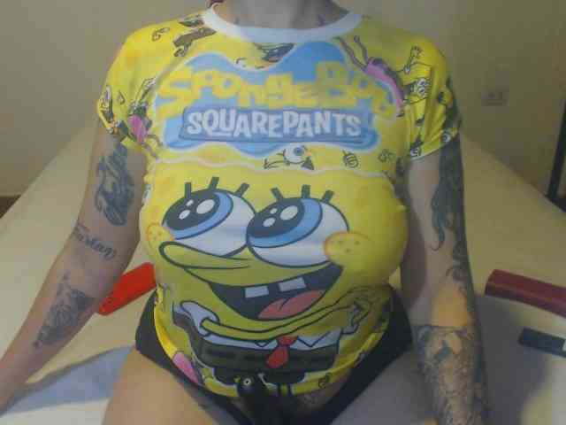 Lucy_tattoodreams webcam