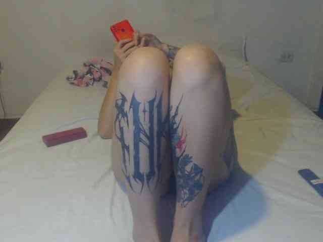 Lucy_tattoodreams webcam