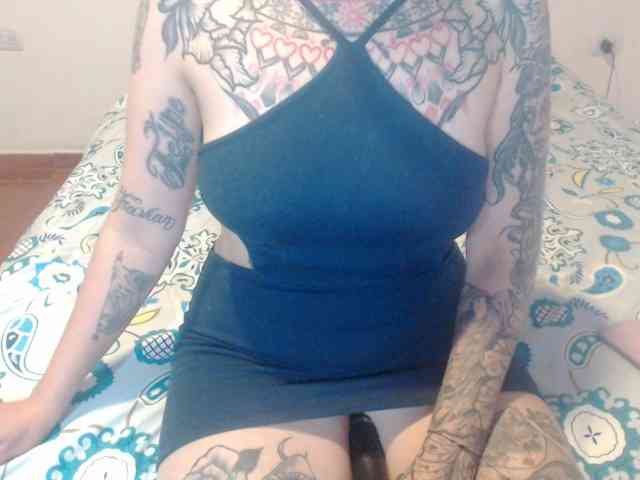 Lucy_tattoodreams webcam
