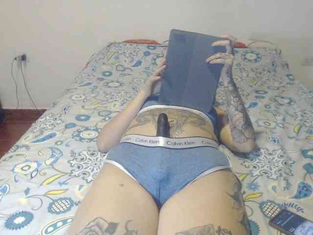 Lucy_tattoodreams webcam