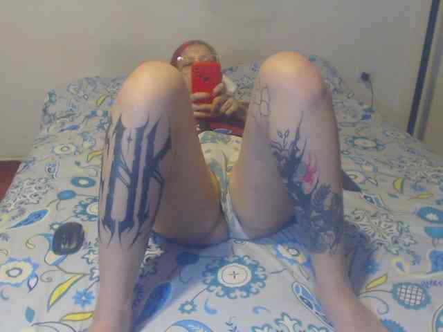 Lucy_tattoodreams webcam